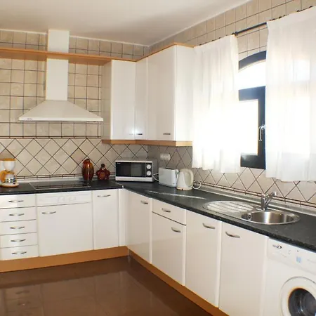 Riviera Park 2a * 卡门港