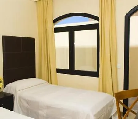 Riviera Park 2a 公寓 卡门港